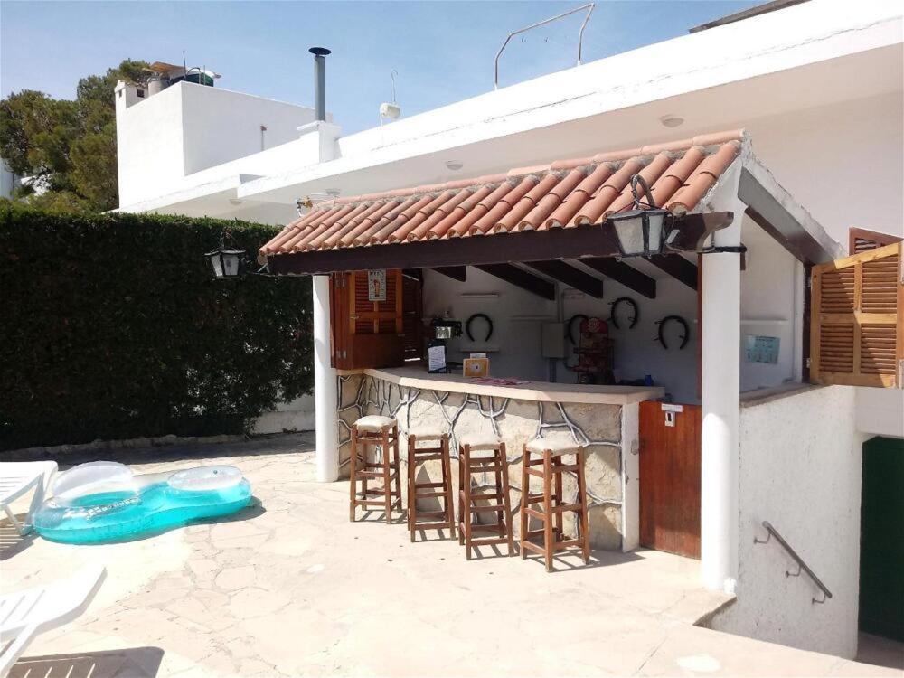 Hostal Oasis Dor Cala d'Or  Luaran gambar